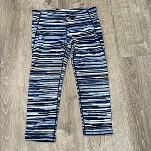 Gapfit Gap Fit Navy Capri Leggings Small C4